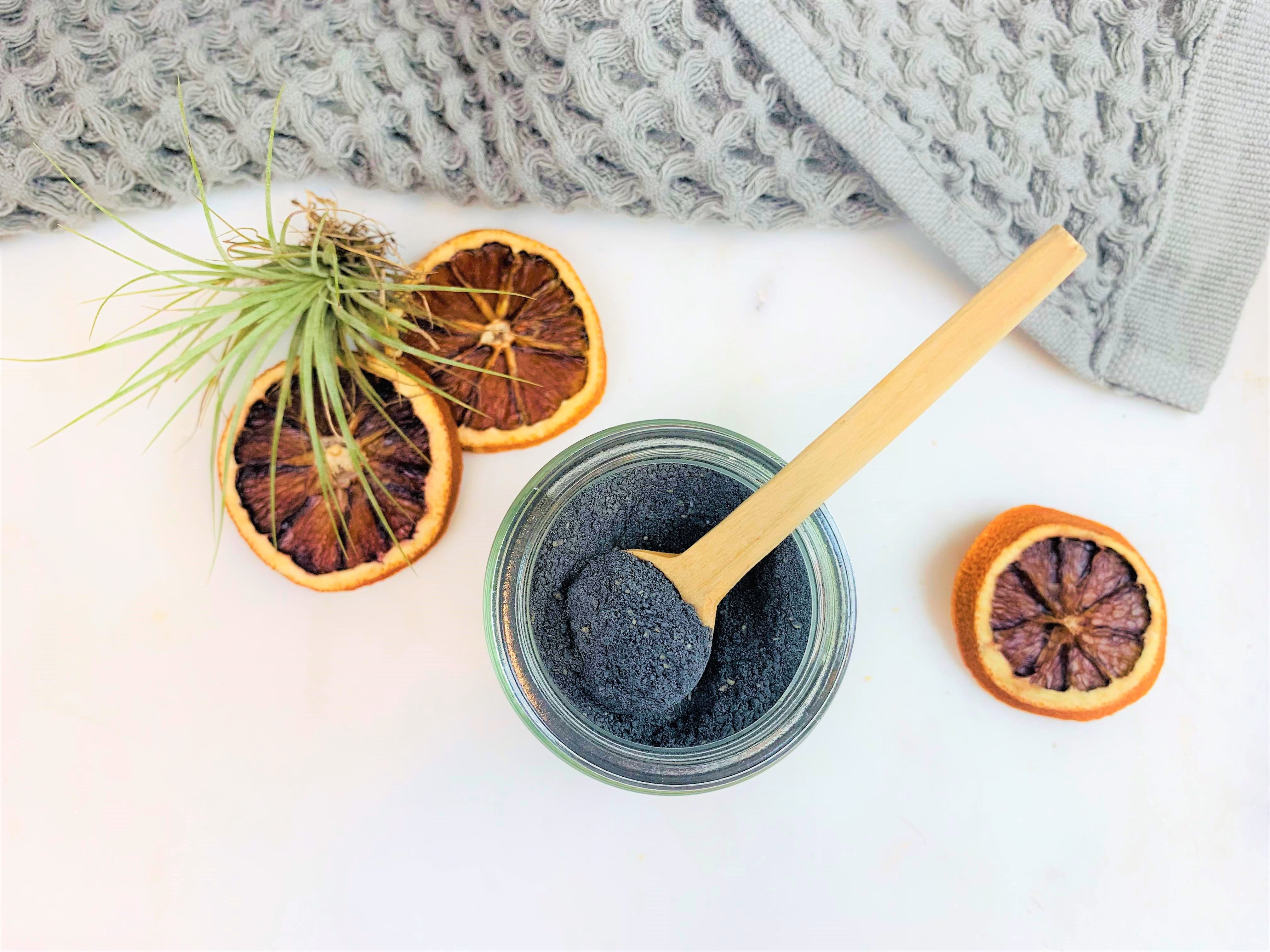 Cleansing Charcoal Dry Facial Mask